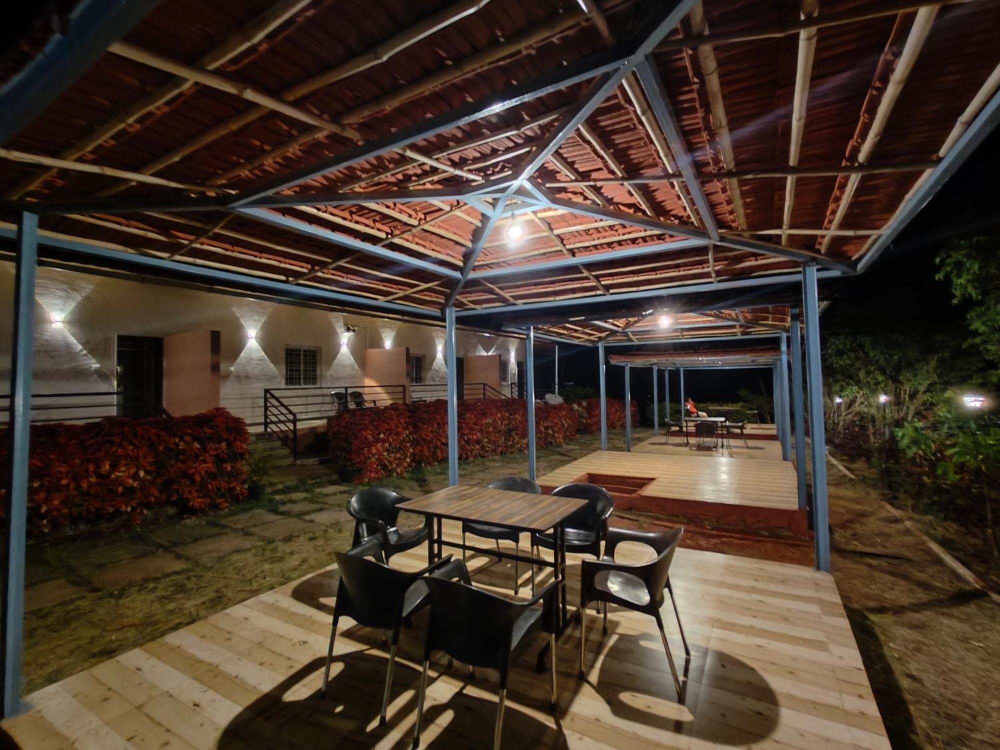 Vayu Resort - Kas Pathar Kanera Екстериор снимка