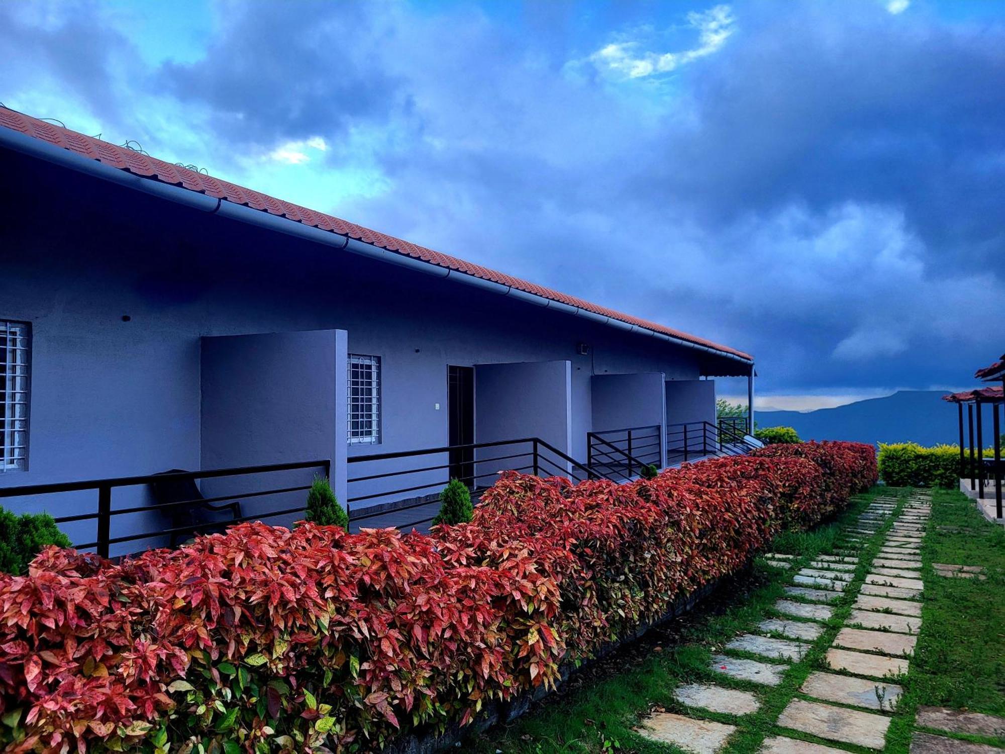 Vayu Resort - Kas Pathar Kanera Екстериор снимка